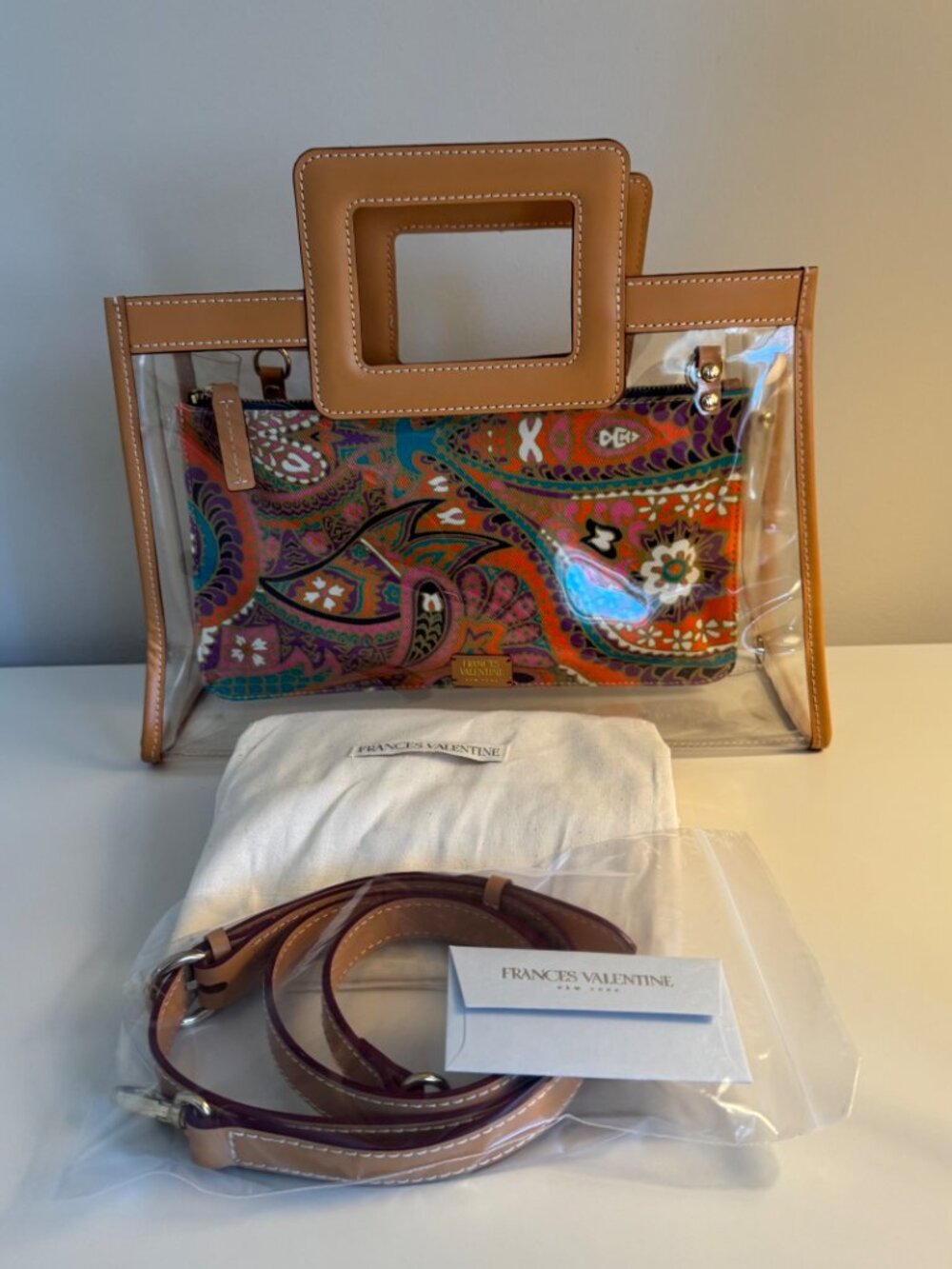 Frances Valentine Large PVC Paisley Clear Shopper Crossbody Bag L/N - Picture 2 of 4